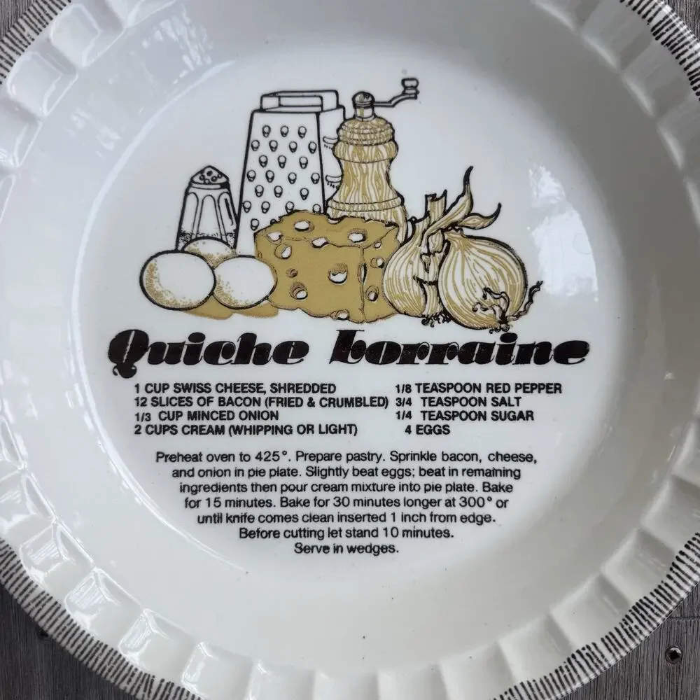 VTG 1983 Royal China By Jeanette Recipe Quiche Lorraine 11” Pie Plate Cottage
